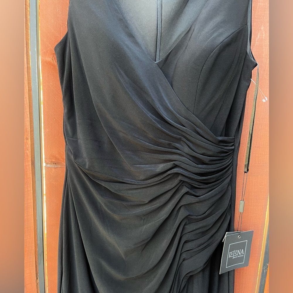 Mac Duggal High Slit Faux Wrap Dress Sleeveless Ruched V-neck Black size 6 NWT - Picture 8 of 8
